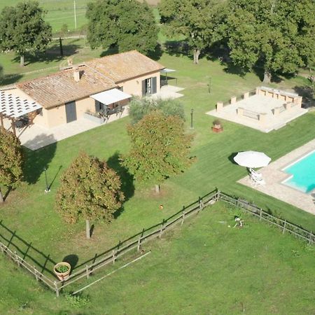 Agriturismo La Ghiga Nepi Eksteriør billede
