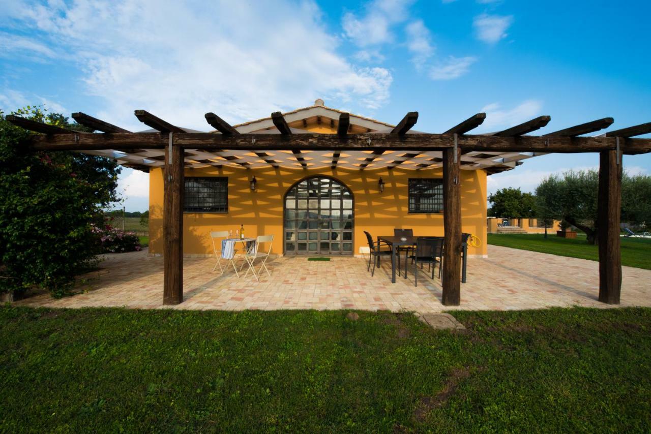 Agriturismo La Ghiga Nepi Eksteriør billede